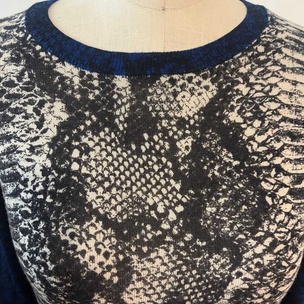 Rare‎ MARKUS LUPFER Merino Wool  Snakeskin Print Sweater Size XS - Picture 4 of 6